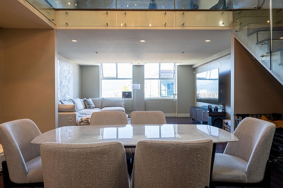 305 1220 E Pender Street Vancouver, BC - 5