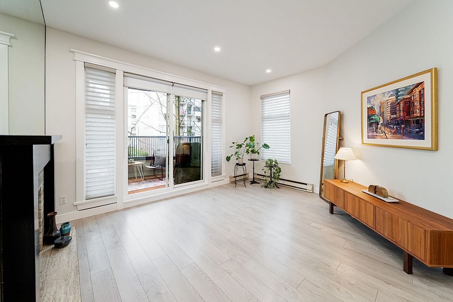 212 1924 Comox Street Vancouver, BC - 5