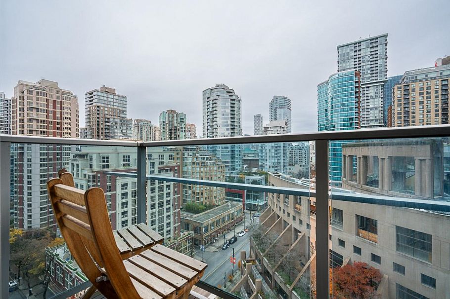 1907 788 Hamilton Street Vancouver, BC - 20