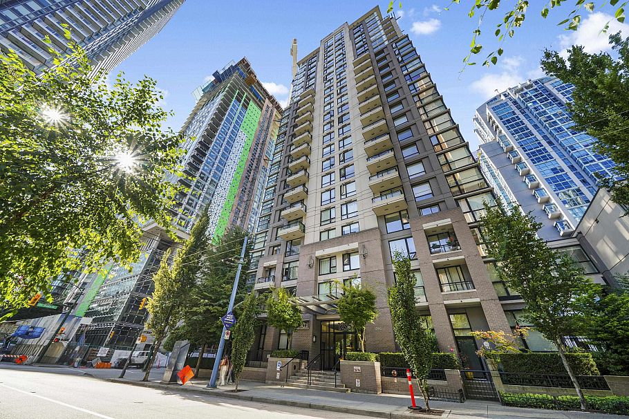 2107 1295 Richards Street Vancouver, BC - 26