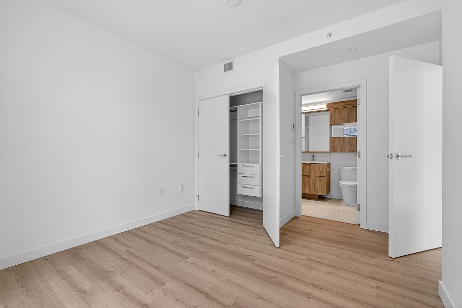 504 755 HARBOURSIDE DRIVE, North Vancouver BC V7P 0G1 North Vancouver, BC - 14