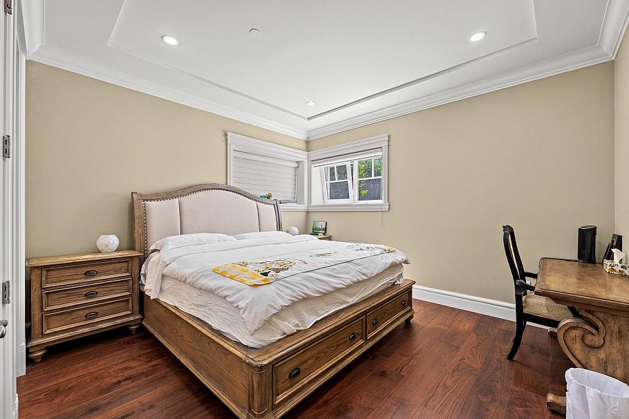 4042 W 34th Avenue Vancouver, BC - 32