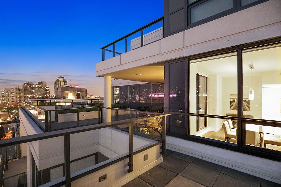 1302 1688 Pullman Porter Street Vancouver, BC - 26