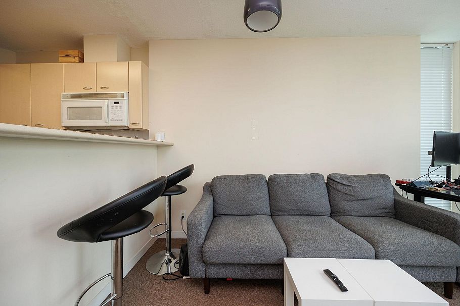 809 1331 Alberni Street Vancouver, BC - 4