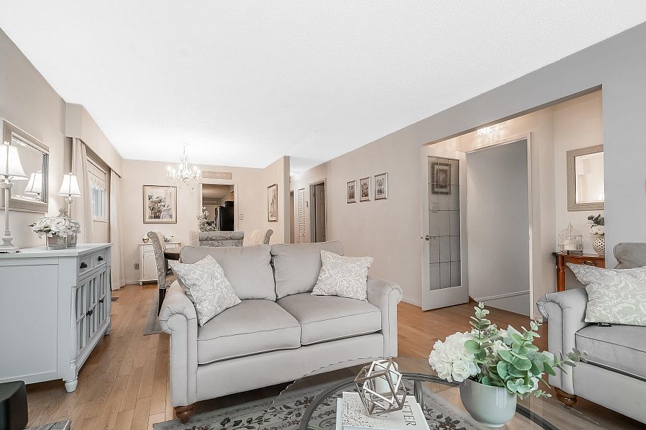 5262 Clarendon Street Vancouver, BC - 5