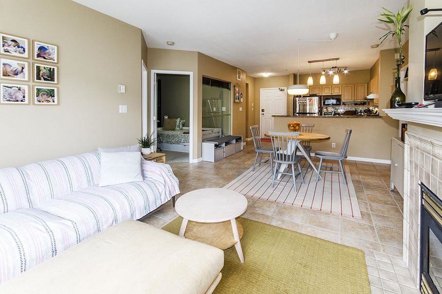 416 3629 Deercrest Drive North Vancouver, BC - 5