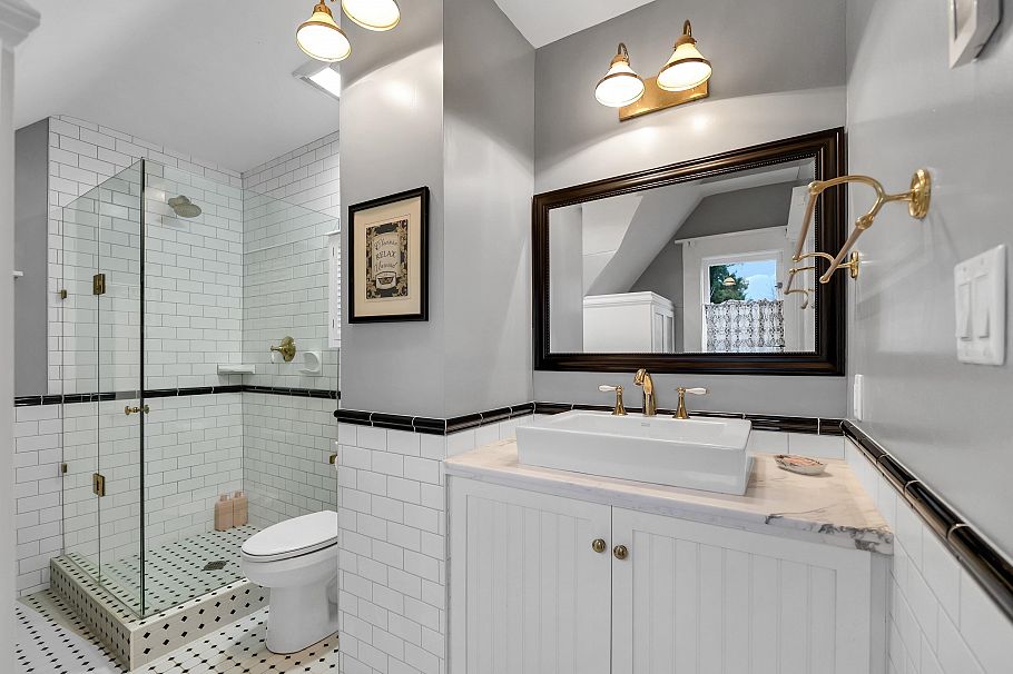 1509 Mahon Avenue North Vancouver, BC - 10