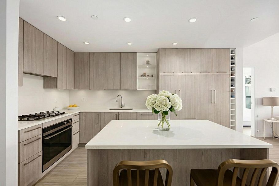 208 707 E 3rd Street North Vancouver, BC - 4