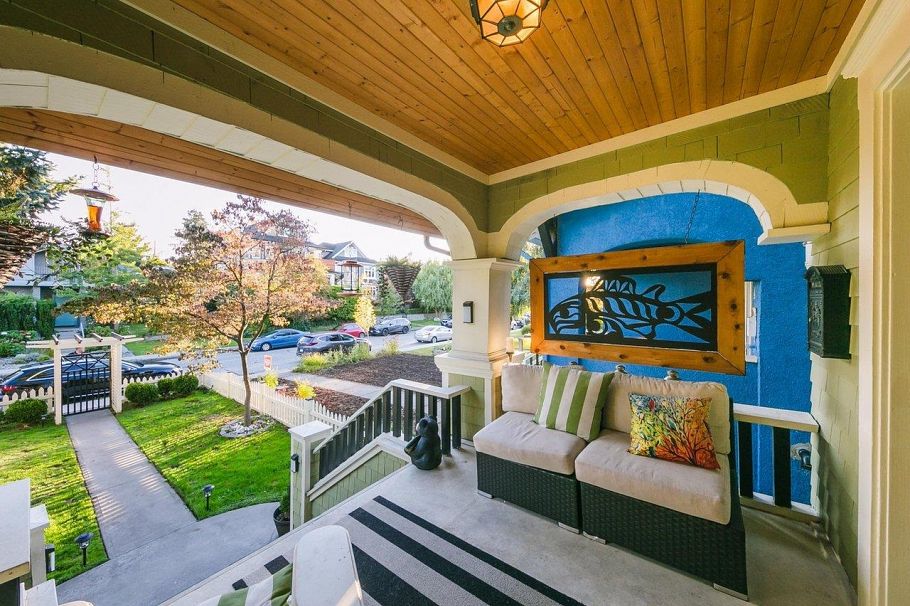 153 W 19th Avenue Vancouver, BC - 2