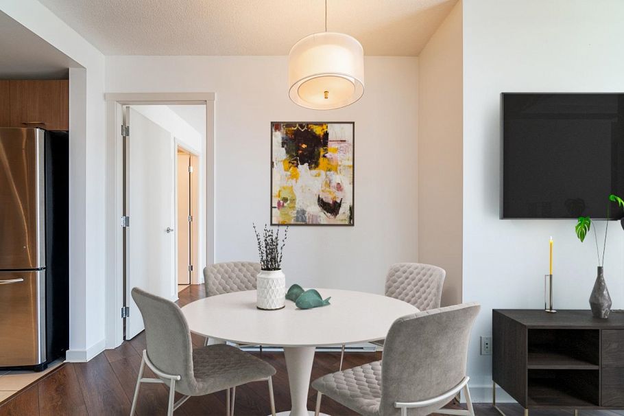 1208 1212 Howe Street Vancouver, BC - 4