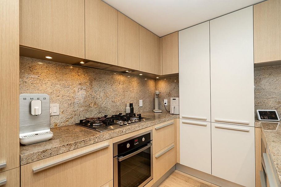 2103 1351 Continental Street Vancouver, BC - 6