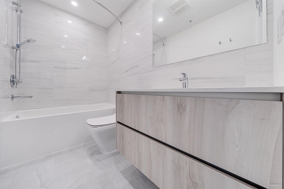 305 488 W 58th Avenue Vancouver, BC - 13