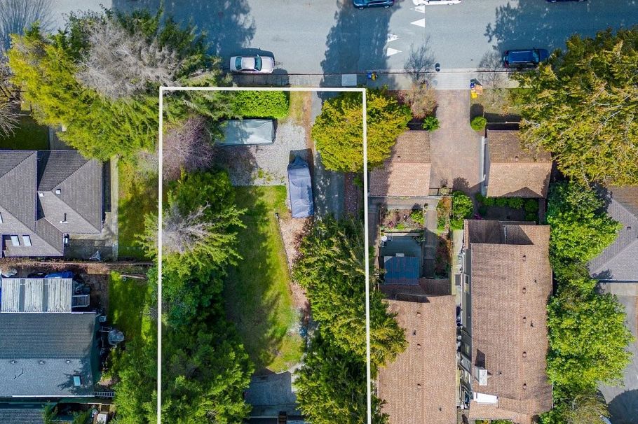 1837 Larson Road North Vancouver, BC - 8