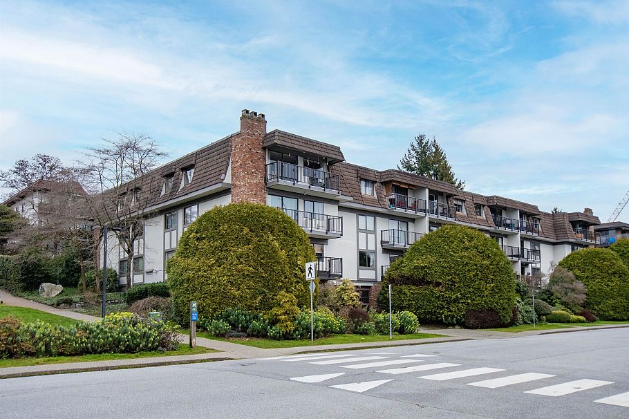 101 236 W 2nd Street North Vancouver, BC - 23