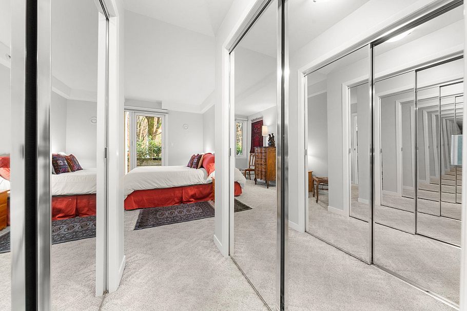 1878 York Avenue Vancouver, BC - 24