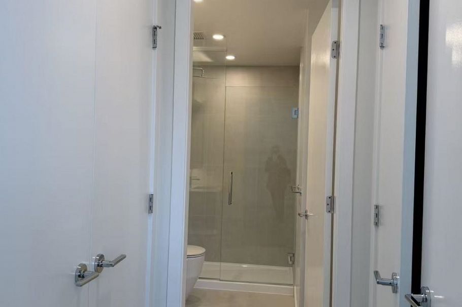 2304-2B2B1Den 6087 WILSON AVE AVENUE, Burnaby BC V5H 0M1 Burnaby, BC - 10