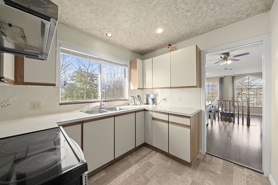 3206 E 25th Avenue Vancouver, BC - 13