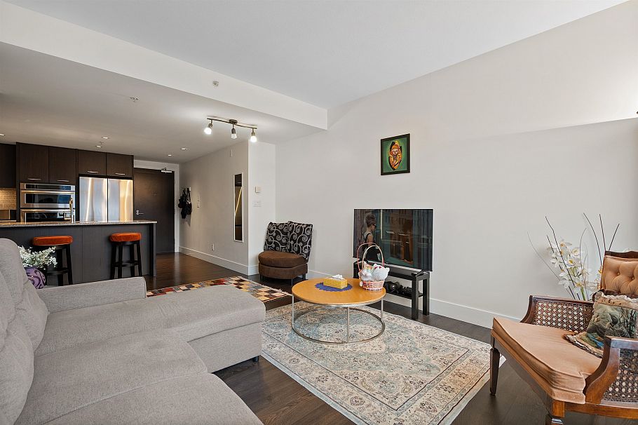 1608 150 W 15th Street North Vancouver, BC - 17