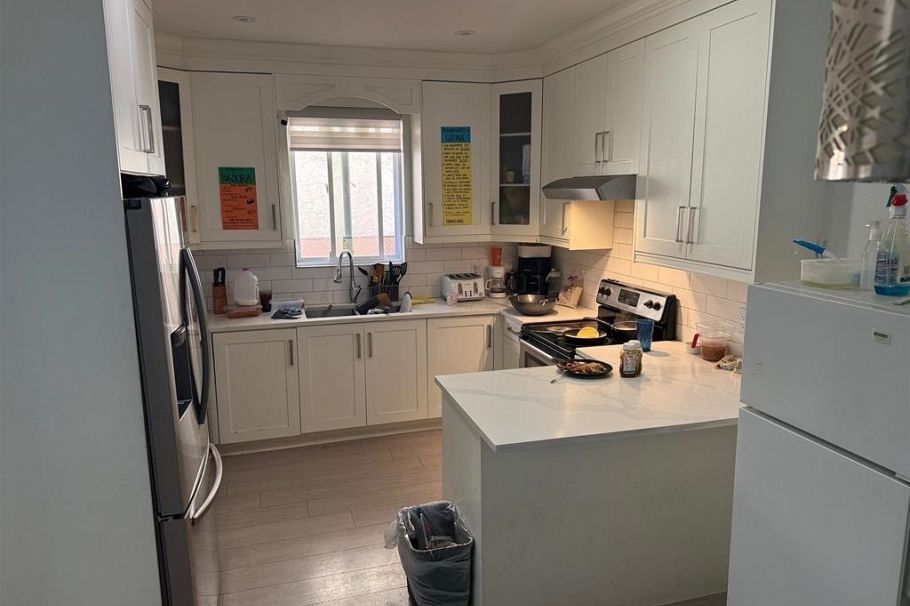 2681 E 41st Street Vancouver, BC - 13