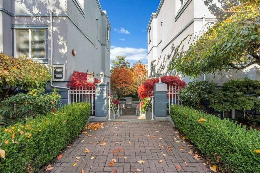 15 877 W 7th Avenue Vancouver, BC - 28