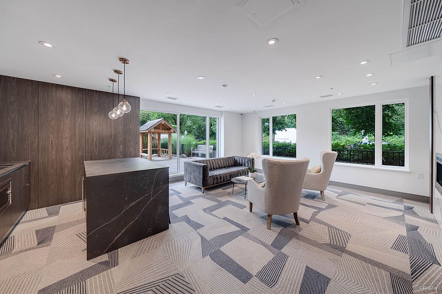 305 488 W 58th Avenue Vancouver, BC - 22