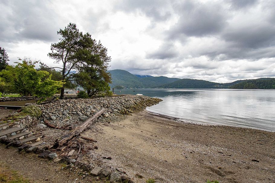 5293 Indian River Drive North Vancouver, BC - 24