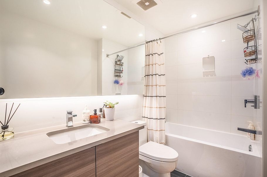 504/505 3438 Sawmill Crescent Vancouver, BC - 18