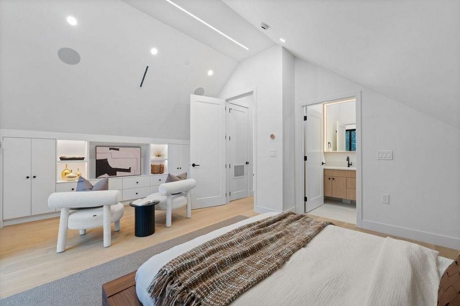 1 2846 W 12th Avenue Vancouver, BC - 26