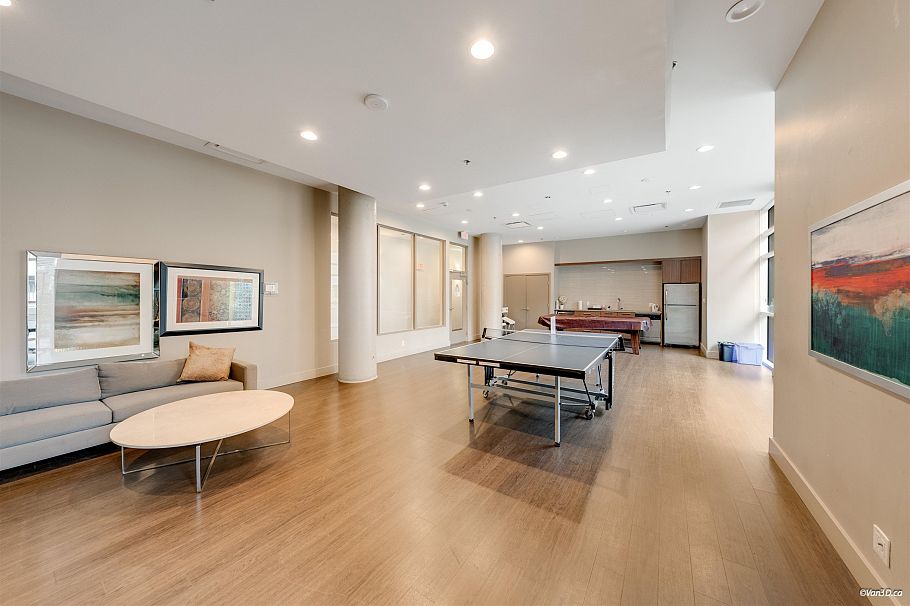 513 63 W 2nd Avenue Vancouver, BC - 16