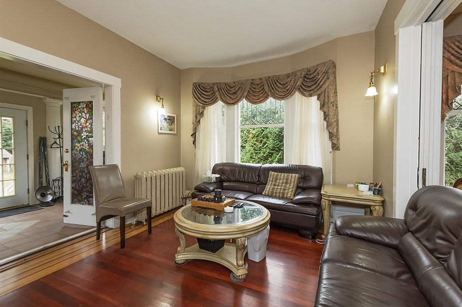 1453 Laurier Avenue Vancouver, BC - 9