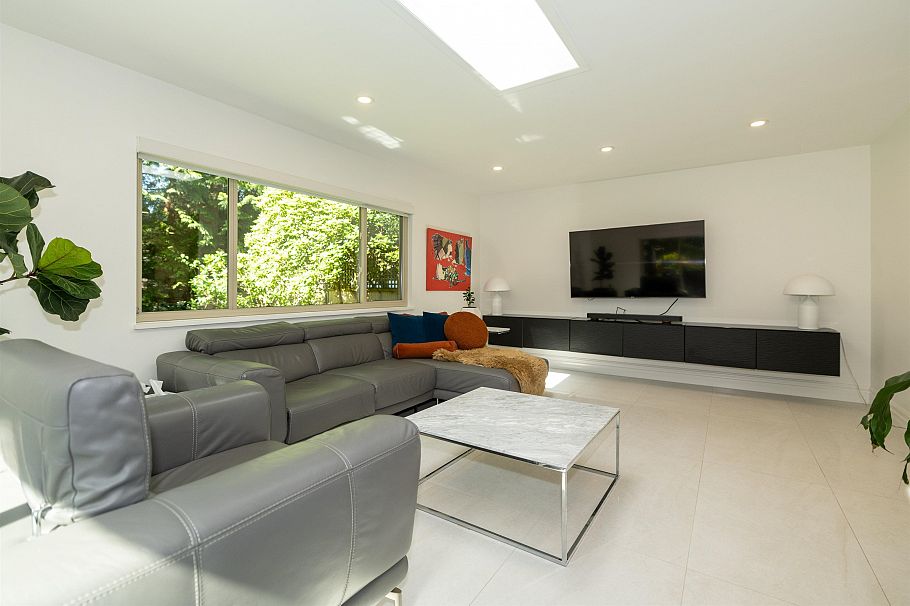 3595 Princess Avenue North Vancouver, BC - 7