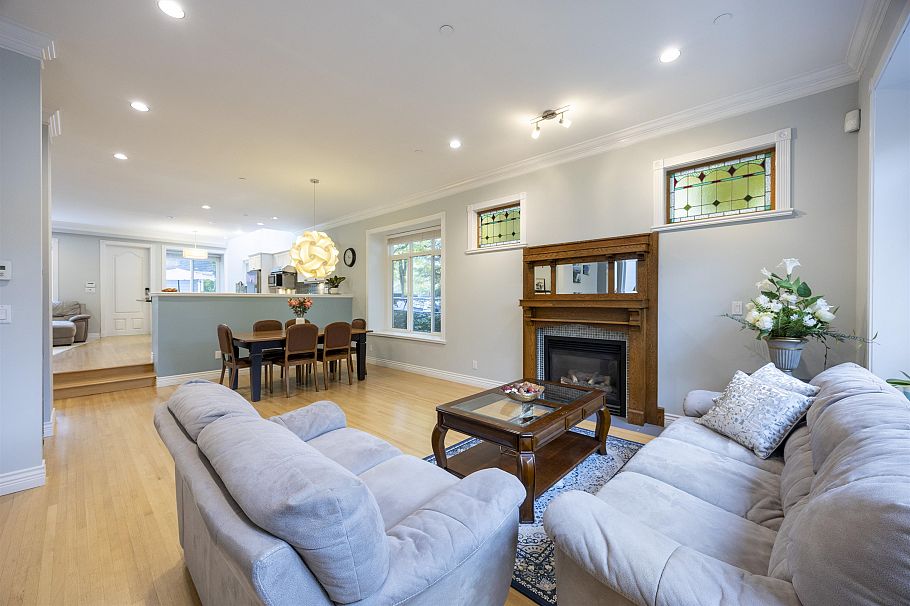 4203 W 14th Avenue Vancouver, BC - 10