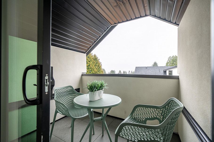 836 W 64th Avenue Vancouver, BC - 14