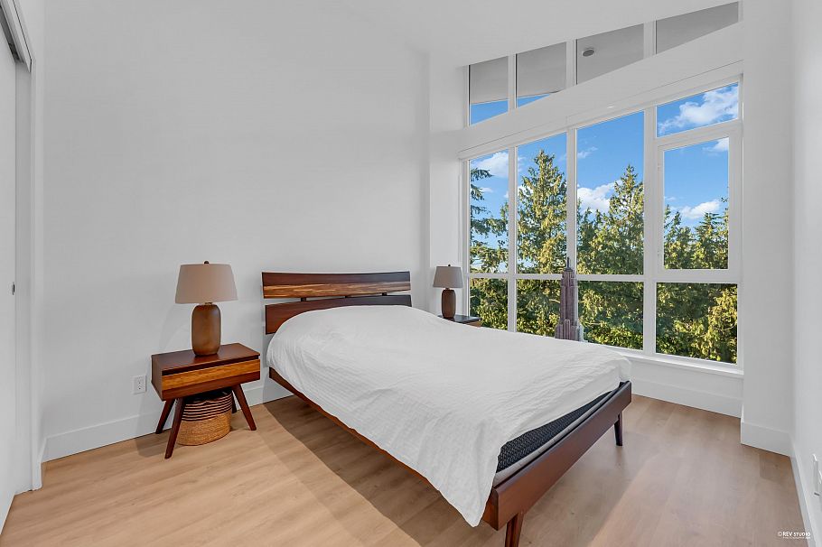 1101 2325 Emery Court North Vancouver, BC - 14