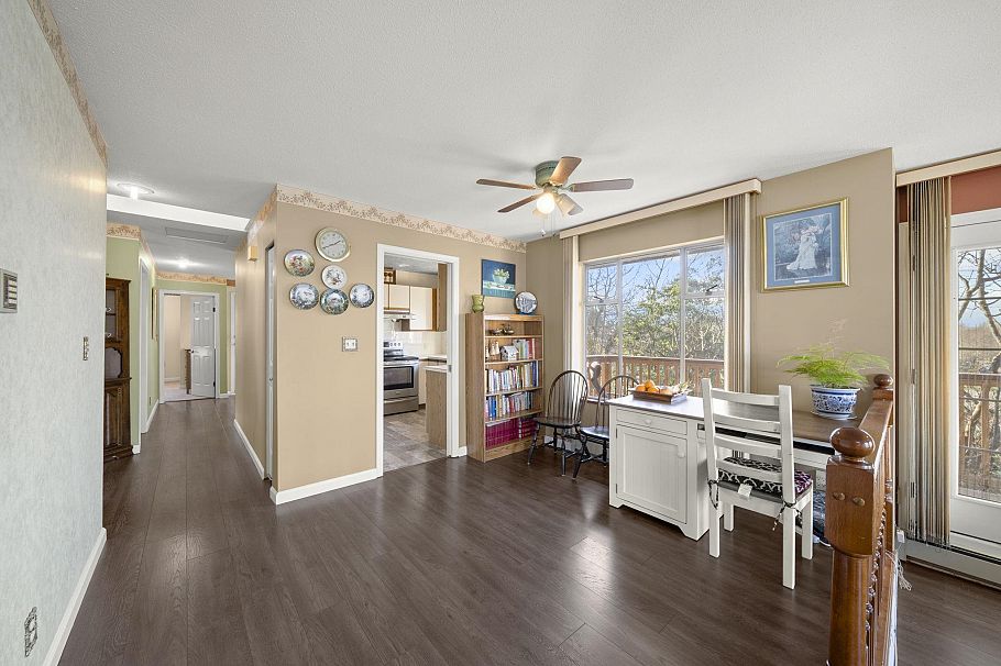 3206 E 25th Avenue Vancouver, BC - 36