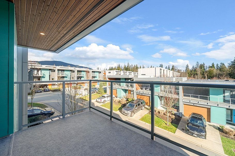 43 3596 Salal Drive North Vancouver, BC - 20