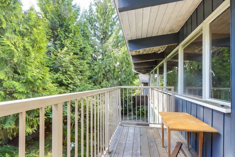 2701 St. Christophers Road North Vancouver, BC - 11