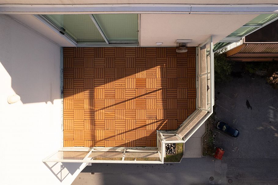 1203 140 E 14th Street North Vancouver, BC - 14