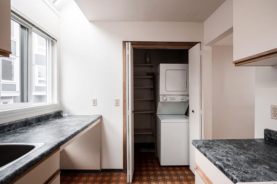 B3 1070 W 7th Avenue Vancouver, BC - 13