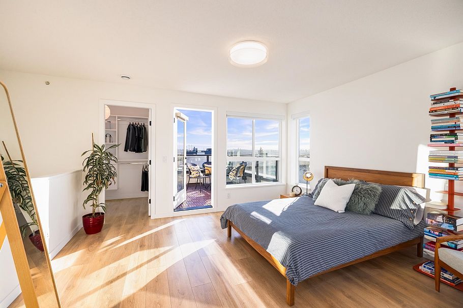 13 533 E 3rd Street North Vancouver, BC - 20