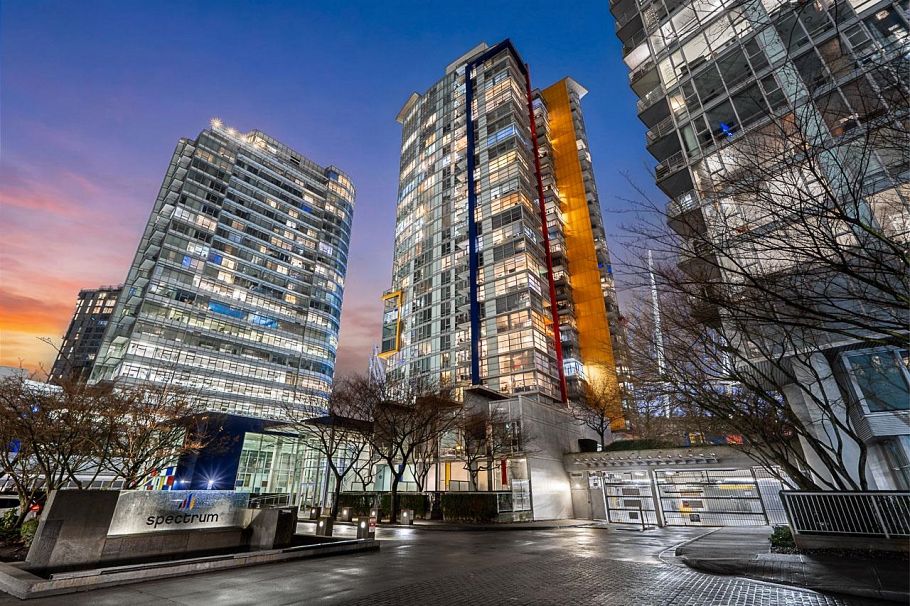 2803 111 W Georgia Street Vancouver, BC - 2