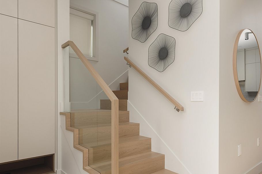 1 2637 W 12th Avenue Vancouver, BC - 16