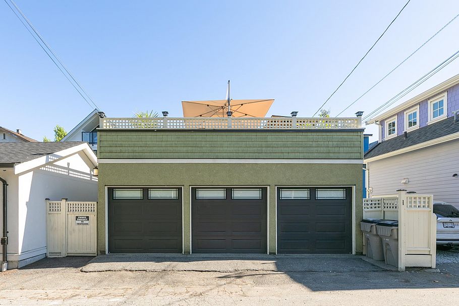 153 W 19th Avenue Vancouver, BC - 35