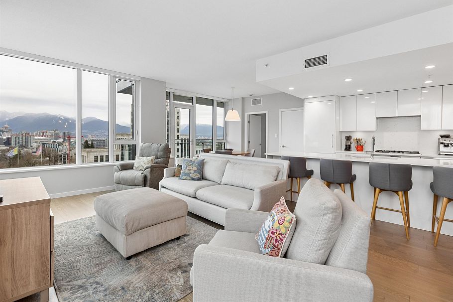 909 2888 Cambie Street Vancouver, BC - 8