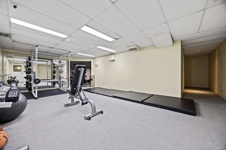 207 3628 Rae Avenue Vancouver, BC - 9