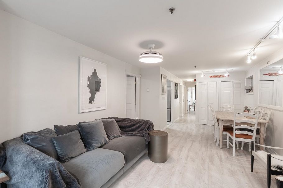 1 451 E Pender Street Vancouver, BC - 9