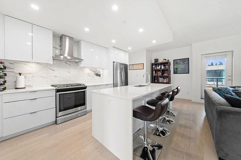 43 3596 Salal Drive North Vancouver, BC - 1