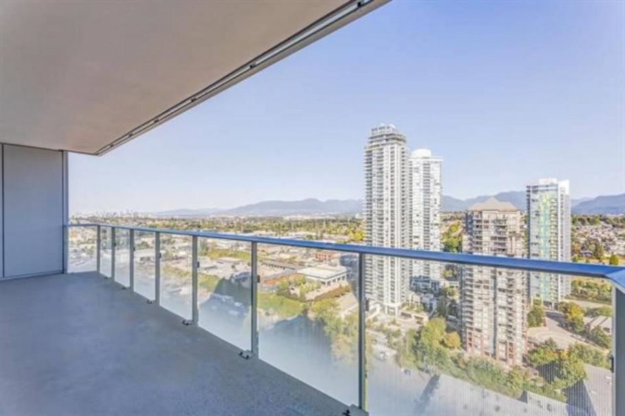 5111 2108 Gilmore Avenue Burnaby, BC - 9