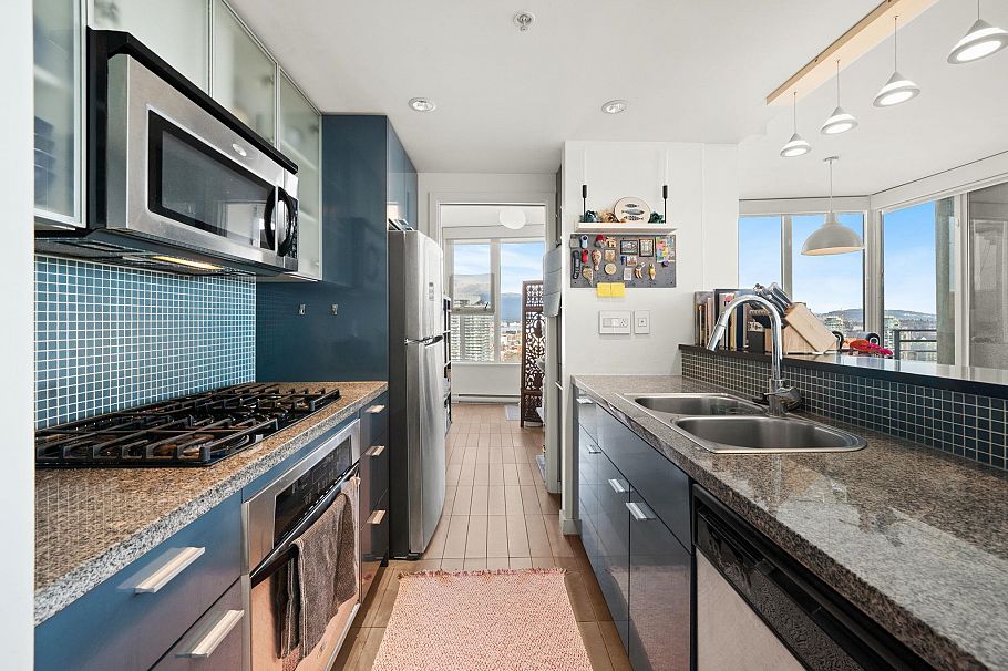 3302 33 Smithe Street Vancouver, BC - 6