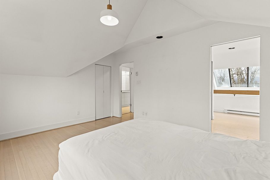 3545 W King Edward Avenue Vancouver, BC - 28